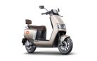 YADEA EPOC ELEKTROMOS ROBOGÓ (72V 38Ah grafén, 45km/h, 3200W, 150N·m, 80kg) - ARANY